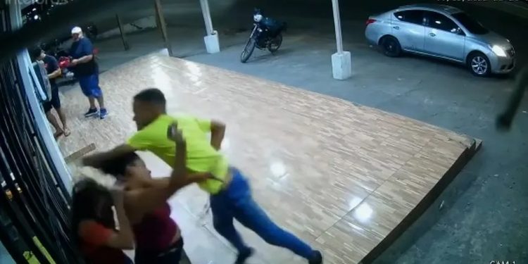 Juazeiro do Norte Mulher é agredida socos e chutes no rosto