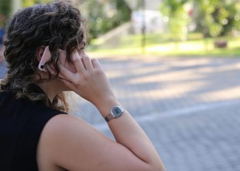 Saiba como bloquear ligações e mensagens indesejadas