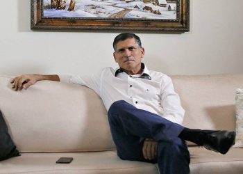 ‘É um show de besteiras’, diz general Santos Cruz sobre gestão Bolsonaro