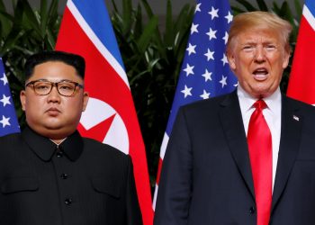 Trump desembarca na Coreia do Sul após convite inesperado a Kim Jong Un