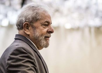 Gilmar Mendes defende soltura de Lula, e Supremo inicia julgamento do caso
