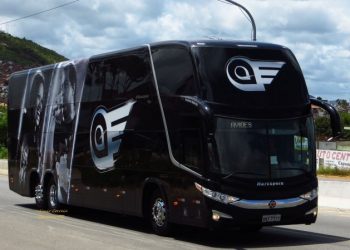 Homem morre em acidente envolvendo ônibus da banda Aviões do Forró