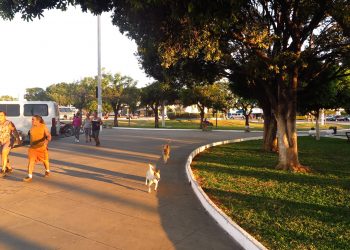 Lei municipal proíbe trânsito de bicicletas em praças de Juazeiro do Norte
