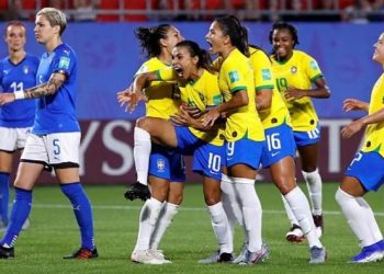 Brasil bate Itália e avança às oitavas de final da Copa do Mundo de Futebol feminino