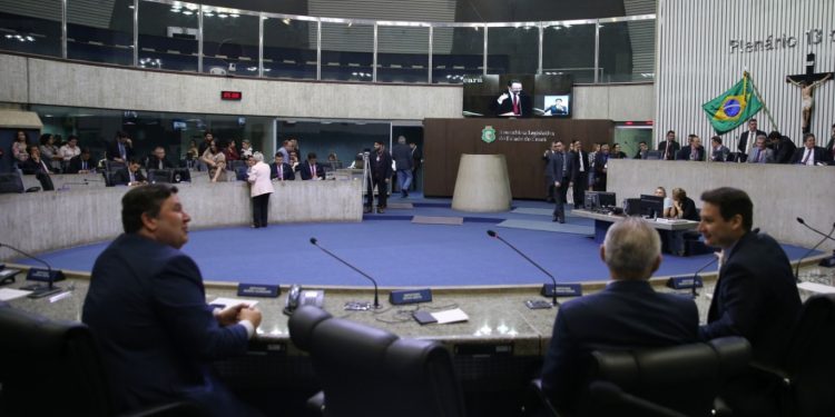 Assembleia aprova venda da antiga sede do IPPOO I, Expoece e outros 7 imóveis do Estado