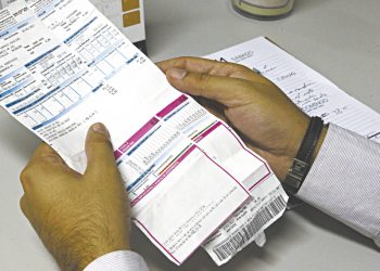 Com bandeira vermelha, conta de luz ficará mais cara em agosto