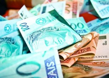 Governo Bolsonaro bloqueia mais R$ 1,4 bilhão no orçamento de 2019