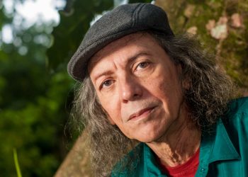 Ednardo sobre o uso indevido da música: "fere meu direito sagrado como compositor e autor" (Foto: Divulgação)