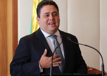 O presidente da OAB, Felipe Santa Cruz (Foto: Fabio Rodrigues Pozzebom/Agência Brasil)