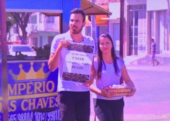 Casal vende trufas em semáforos de Juazeiro do Norte para realizar casamento