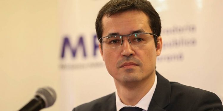 Após pedir mensagens, STF articula afastamento de Deltan da Lava Jato