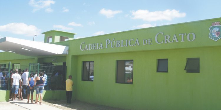 Encontrada morta na cadeia de Crato mulher que matou agricultor a facadas segunda-feira