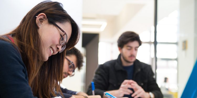 Prouni abre inscrições para bolsas remanescentes em universidades