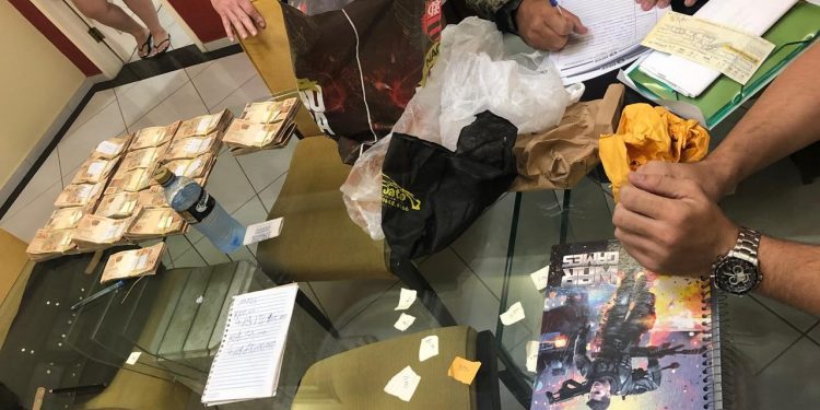 Deflagrada operação contra fraude em licitações e contratos em Antonina do Norte