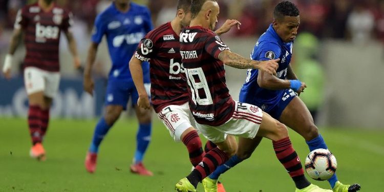 Flamengo vence Emelec nos pênaltis e avança para as quartas de final da Libertadores