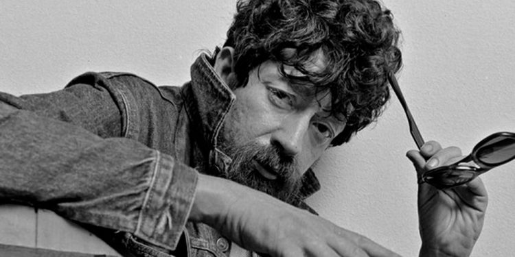 Há 30 anos, o Brasil se despedia de Raul Seixas: louco, visionário, roqueiro