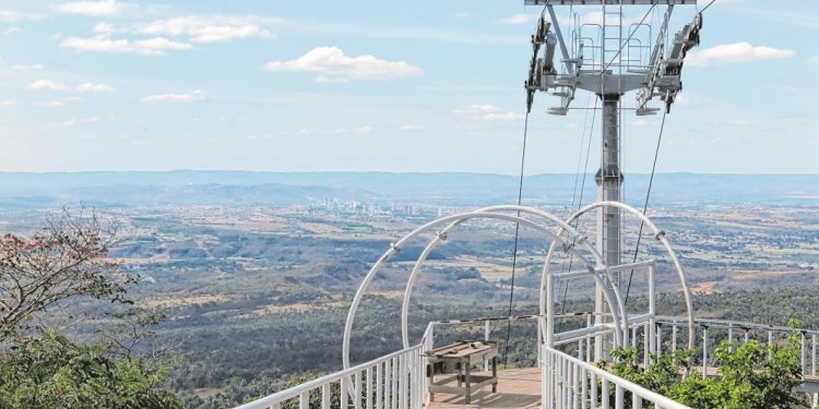 Teleférico de Barbalha será entregue em outubro