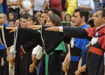 Urca realiza Colação de Grau para mais de 400 formandos na noite desta quinta-feira (8)