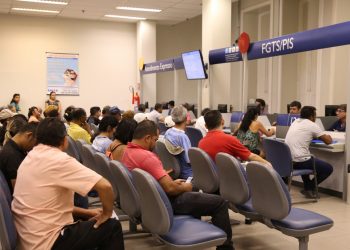 Saques do FGTS começam no dia 13 deste mês; confira calendário de retirada