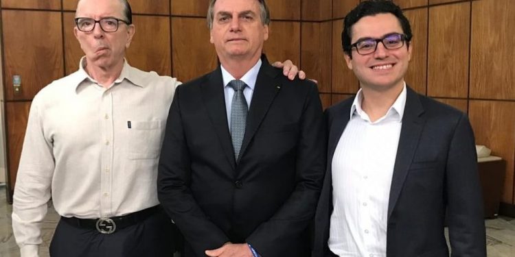 Bolsonaro passará por nova cirurgia, diz médico