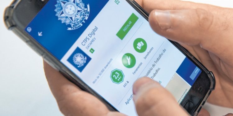 Carteira de Trabalho Digital: entenda o que muda com o novo documento