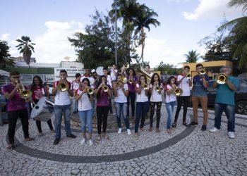 Governo do Estado contempla escolas do Crato com novos instrumentos musicais e acervos bibliográficos