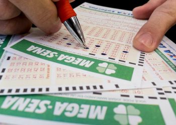 Grupo de funcionários do PT leva R$ 120 milhões da Mega-Sena