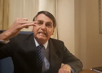 Em resposta a TV Globo, Jair Bolsonaro deixa em dúvida concessão da emissora (Foto: Reprodução)