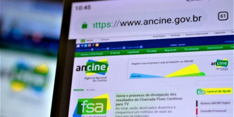 Justiça manda Ancine retomar edital de TV com séries LGBTs