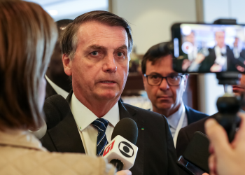 Bolsonaro: Trabalhadores querem ‘menos direito e mais emprego’