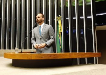 Reviravolta: Eduardo Bolsonaro é nomeado líder do PSL na Câmara