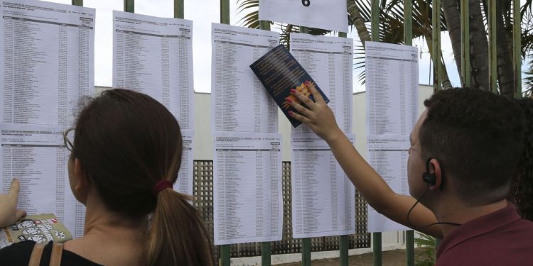 Inscritos no Enem poderão consultar local de prova a partir do dia 16