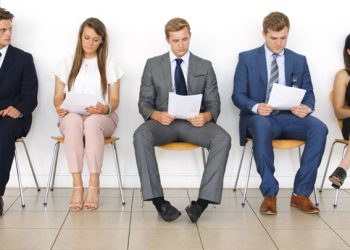 Entrevistas de emprego para desenvolvedor de software. Este mundo é dos espertos? Que pena! – Por Yrineu Rodrigues