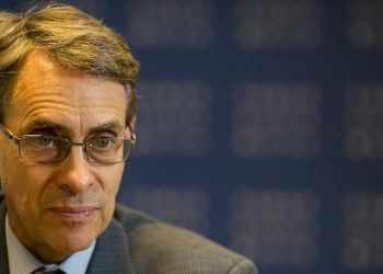 “É assim que se torna um ditador”, diz HRW sobre atuação de Bolsonaro