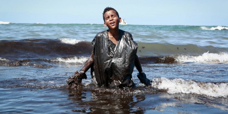 Um menino chamado Brasil – Por Hermínia Rachel Saraiva