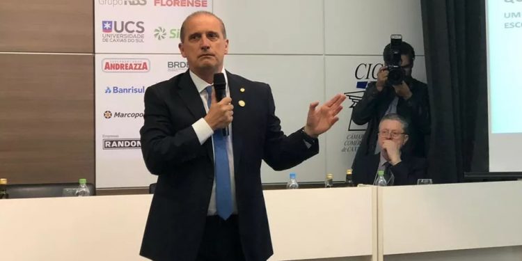 ‘Vamos vender tudo’, diz Onyx sobre privatizações de estatais