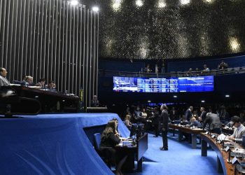 Senado aprova reforma da Previdência em 1° turno