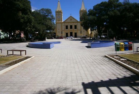 A bela adormecida no Vale – Por J. Flávio Vieira