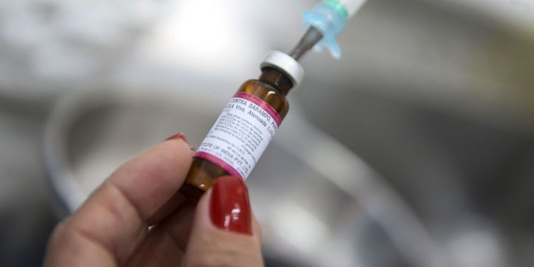 Dia D da campanha nacional de vacinação contra o sarampo acontece neste sábado (19)