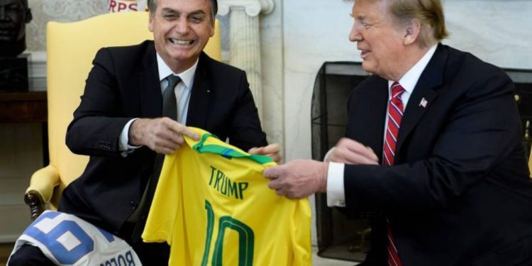 Em novo revés, EUA mantêm veto à carne bovina do Brasil e frustram Bolsonaro