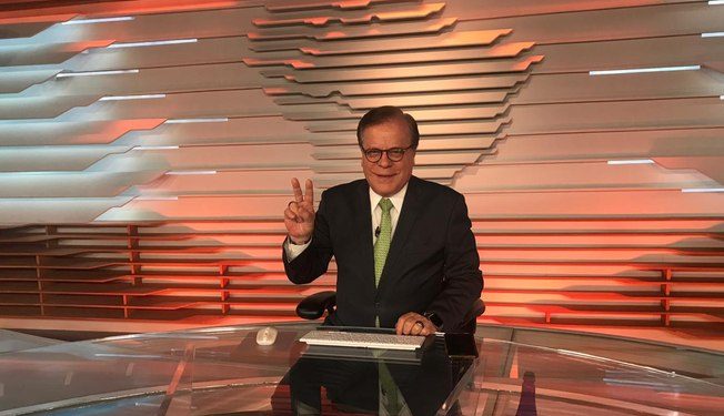 Chico Pinheiro sobre escolha do nº 38 para partido de Bolsonaro: lamentável