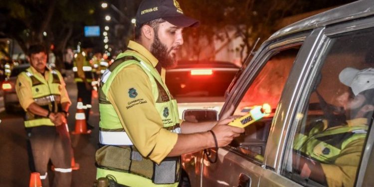Detran fiscaliza rodovias do Cariri neste feriadão