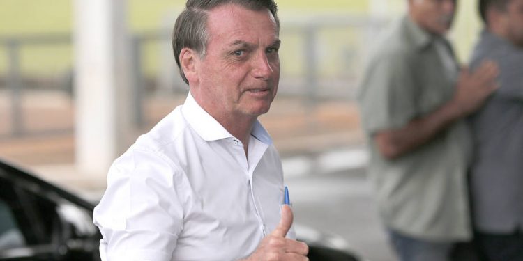 Bolsonaro desiste de assistir Flamengo x River Plate na final da Libertadores