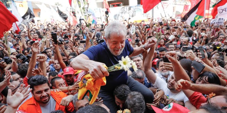 Lula livre: Juiz manda soltar Lula após decisão do STF sobre 2ª instância