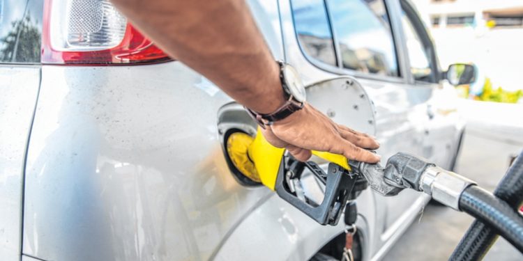 Preço médio da gasolina sobe 6,11% no Ceará e chega a R$ 4,68 o litro