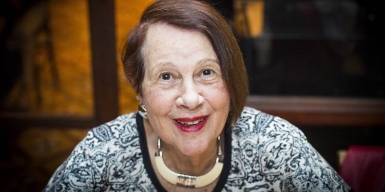 Viúva de Paulo Freire rebate Bolsonaro: ‘É nefasto e tem inveja de Paulo’