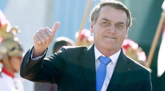 Bolsonaro faz cortes nas áreas social, cultural e trabalhista