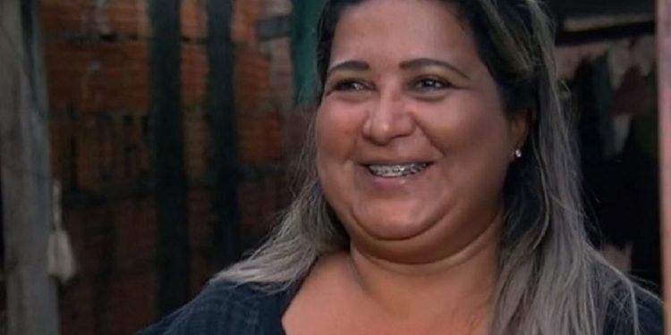 Vencedora do BBB, Cida perdeu dinheiro do prêmio e hoje vive em quitinete