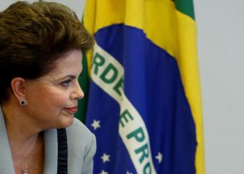 Dilma chama Bolsonaro de neofascista e culpa PSDB por avanço de extremistas