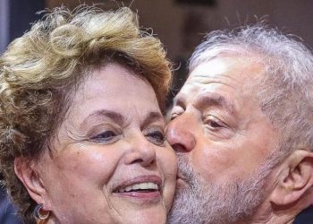 Lula parabeniza Dilma em seu aniversário: ‘Exemplo de coragem e luta’